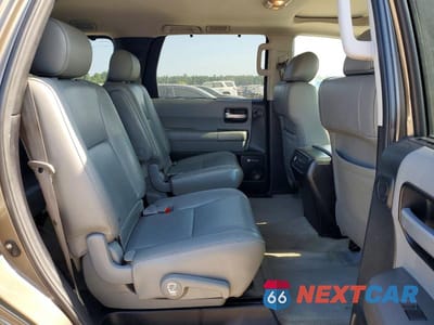 Zdjęcie 11 z 13 samochodu: 2011 TOYOTA SEQUOIA LIMITED VIN:5TDJW5G12BS047724 - miniatura