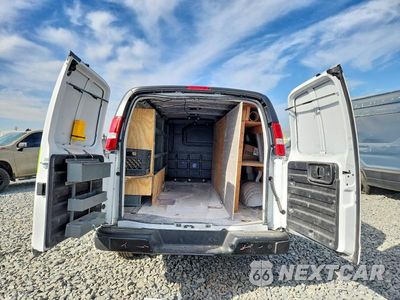 Zdjęcie 10 z 12 samochodu: 2025 GMC SAVANA G2500 VIN:1GTW7AFP1S1153547 - miniatura