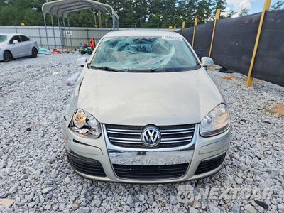 Piąte zdjęcie samochodu w środku: 2010 VOLKSWAGEN JETTA LIMITED VIN:3VWAX7AJ1AM093493 - miniatura