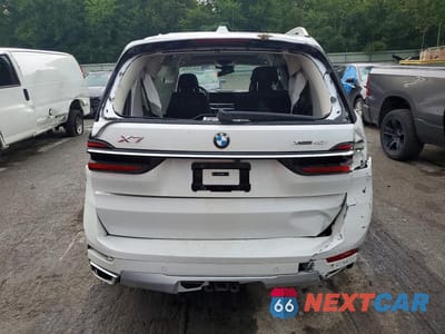 Zdjęcie 6 z 13 samochodu: 2024 BMW X7 XDRIVE40I VIN:5UX23EM01R9U66583 - miniatura