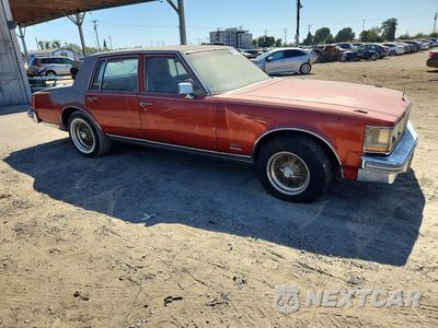 Czwarte zdjęcie samochodu z boku: 1977 CADILLAC DEVILLE VIN:6S69R7Q484871 - miniatura