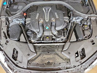 Zdjęcie 11 z 12 samochodu: 2019 BMW M550XI VIN:WBAJB9C54KB288622 - miniatura