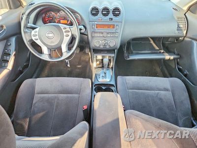 Zdjęcie 8 z 12 samochodu: 2009 NISSAN ALTIMA 2.5 VIN:1N4AL21E59N510691 - miniatura