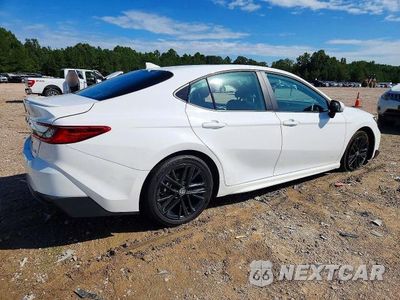 Trzecie zdjęcie samochodu z tyłu: 2025 TOYOTA CAMRY SE VIN:4T1DAACK1SU634006 - miniatura