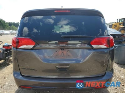 Zdjęcie 6 z 13 samochodu: 2019 CHRYSLER PACIFICA TOURING PLUS VIN:2C4RC1FG9KR666663 - miniatura