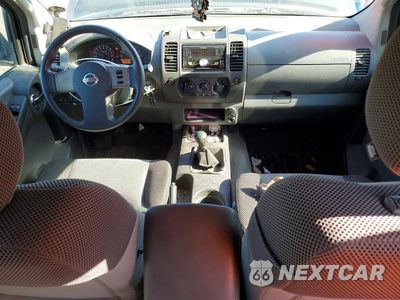 Zdjęcie 8 z 12 samochodu: 2005 NISSAN XTERRA S VIN:5N1AN08UX5C613760 - miniatura