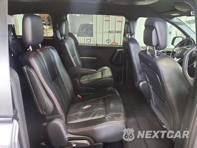 Zdjęcie 11 z 14 samochodu: 2019 DODGE GRAND CARAVAN GT VIN:2C4RDGEG5KR764624 - miniatura