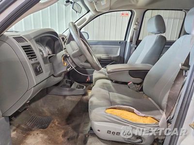 Zdjęcie 7 z 12 samochodu: 2005 DODGE DAKOTA QUAD SLT VIN:1D7HE48N35S304209 - miniatura