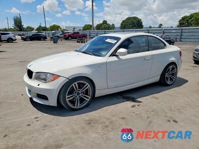 2011 BMW 135 I WBAUC9C55BVM09120 - główne zdjęcie licytacji z USA - miniatura