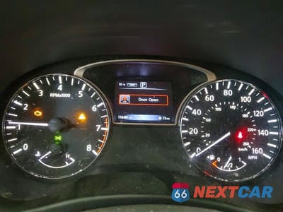 Zdjęcie 9 z 13 samochodu: 2018 NISSAN PATHFINDER SV VIN:5N1DR2MMXJC664091 - miniatura