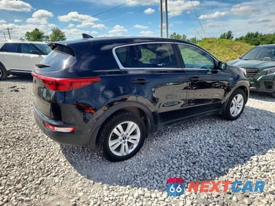 Trzecie zdjęcie samochodu z tyłu: 2018 KIA SPORTAGE LX VIN:KNDPMCAC6J7340503 - miniatura