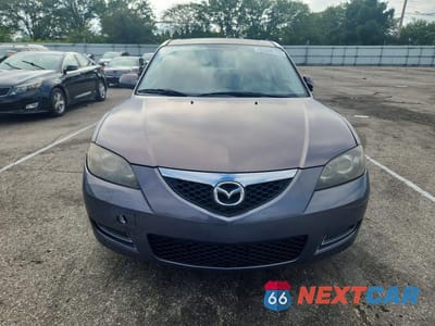 Piąte zdjęcie samochodu w środku: 2007 MAZDA 3 I VIN:JM1BK32F471644840 - miniatura