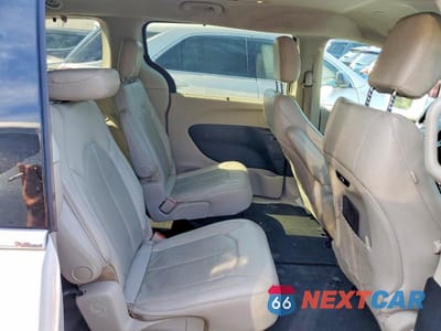 Zdjęcie 11 z 13 samochodu: 2021 CHRYSLER PACIFICA TOURING L VIN:2C4RC1BG0MR528437 - miniatura