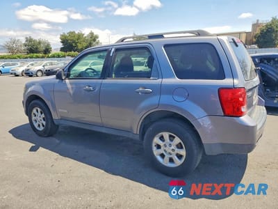 Drugie zdjęcie samochodu z przodu: 2008 MAZDA TRIBUTE S VIN:4F2CZ06118KM00149 - miniatura