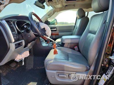 Zdjęcie 7 z 13 samochodu: 2019 TOYOTA SEQUOIA PLATINUM VIN:5TDDY5G18KS168135 - miniatura