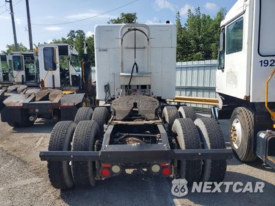 Zdjęcie 6 z 14 samochodu: 2017 PETERBILT 579 SEMI TRUCK VIN:1XPBDP9XXHD359736 - miniatura
