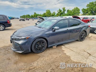 2025 TOYOTA CAMRY SE 4T1DAACKXSU043639 - główne zdjęcie licytacji z USA - miniatura