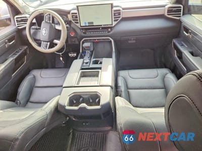 Zdjęcie 8 z 12 samochodu: 2022 TOYOTA TUNDRA CREWMAX LIMITED VIN:5TFJA5EC6NX001234 - miniatura