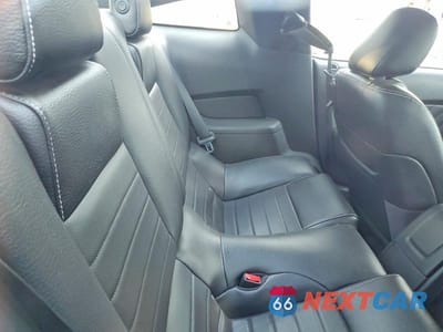 Zdjęcie 10 z 12 samochodu: 2011 FORD MUSTANG VIN:1ZVBP8AM1B5149086 - miniatura