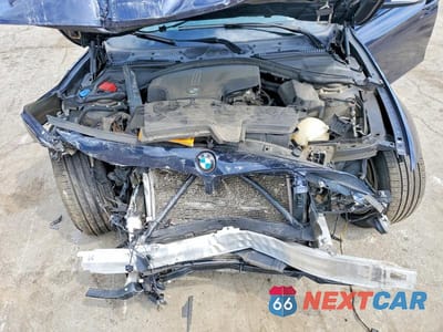 Zdjęcie 11 z 13 samochodu: 2016 BMW 320 XI VIN:WBA8E5G59GNU21440 - miniatura