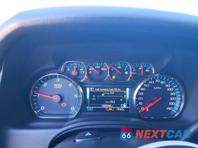 Zdjęcie 9 z 13 samochodu: 2020 CHEVROLET TAHOE K1500 LT VIN:1GNSKBKC0LR111239 - miniatura