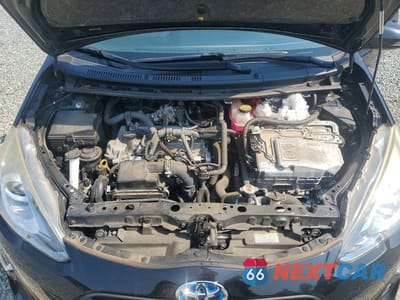Zdjęcie 11 z 12 samochodu: 2017 TOYOTA PRIUS C TWO VIN:JTDKDTB30H1592057 - miniatura