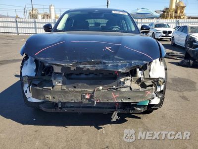 Piąte zdjęcie samochodu w środku: 2025 FORD MUSTANG MACH-E SELECT VIN:3FMTK1R41SMA36259 - miniatura