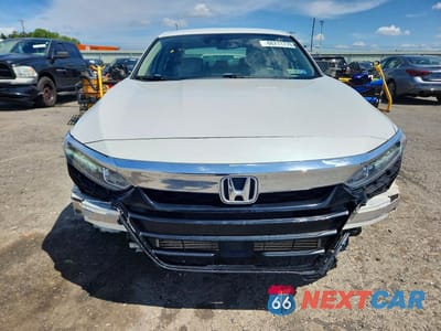 Piąte zdjęcie samochodu w środku: 2018 HONDA ACCORD LX VIN:1HGCV1F16JA066246 - miniatura
