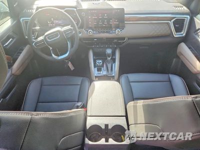 Zdjęcie 8 z 13 samochodu: 2026 GMC CANYON DENALI VIN:1GTP2FEK0T1255347 - miniatura
