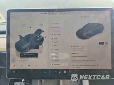 Zdjęcie 9 z 14 samochodu: 2024 TESLA MODEL Y VIN:7SAYGDEE0RF995133 - miniatura