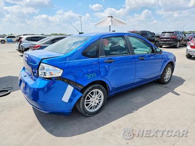 Piąte zdjęcie samochodu w środku: 2010 FORD FOCUS SE VIN:1FAHP3FN1AW163229 - miniatura