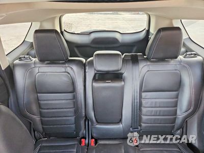Zdjęcie 10 z 13 samochodu: 2017 FORD ESCAPE SE VIN:1FMCU9G99HUD80661 - miniatura