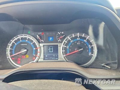 Zdjęcie 9 z 13 samochodu: 2015 TOYOTA 4RUNNER SR5 VIN:JTEZU5JRXF5102306 - miniatura