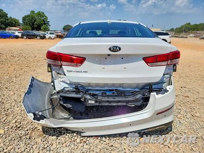 Zdjęcie 6 z 12 samochodu: 2019 KIA OPTIMA LX VIN:5XXGT4L30KG293578 - miniatura