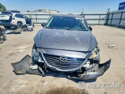 Piąte zdjęcie samochodu w środku: 2014 MAZDA 3 TOURING VIN:JM1BM1V73E1162151 - miniatura