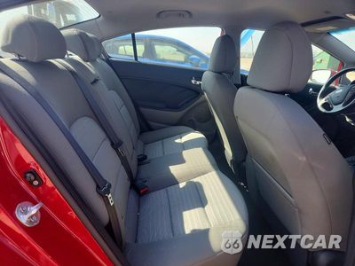 Zdjęcie 10 z 12 samochodu: 2014 KIA FORTE EX VIN:KNAFX4A89E5172150 - miniatura