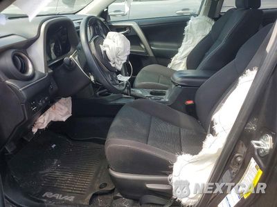 Zdjęcie 7 z 14 samochodu: 2018 TOYOTA RAV4 XLE VIN:2T3RFREV4JW726973 - miniatura