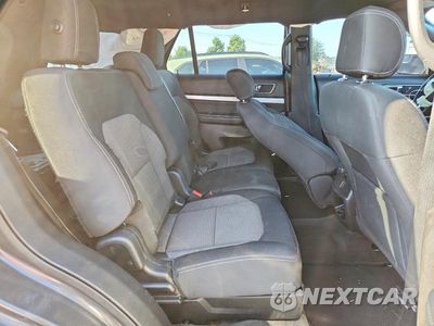 Zdjęcie 11 z 13 samochodu: 2017 FORD EXPLORER XLT VIN:1FM5K8D83HGB04950 - miniatura