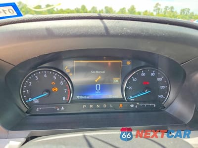 Zdjęcie 9 z 13 samochodu: 2023 FORD EXPLORER XLT VIN:1FMSK7DH6PGA84236 - miniatura