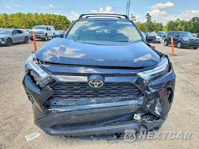 Piąte zdjęcie samochodu w środku: 2022 TOYOTA RAV4 XLE PREMIUM VIN:2T3C1RFV4NC210378 - miniatura