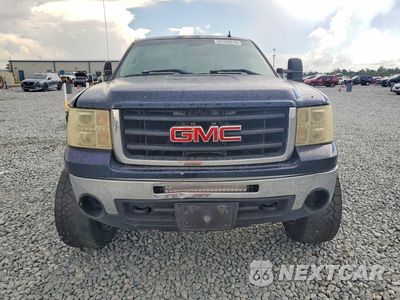 Piąte zdjęcie samochodu w środku: 2008 GMC SIERRA K1500 VIN:2GTFK13Y281148534 - miniatura