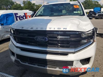 Piąte zdjęcie samochodu w środku: 2026 FORD EXPEDITION MAX PLATINUM VIN:1FMJK1M82TEA22623 - miniatura