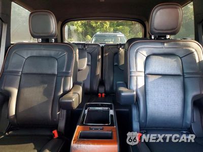 Zdjęcie 10 z 13 samochodu: 2025 LINCOLN AVIATOR BLACK LABEL VIN:5LM5J9XC4SGL02773 - miniatura