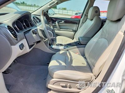 Zdjęcie 7 z 13 samochodu: 2016 BUICK ENCLAVE VIN:5GAKRBKD3GJ102702 - miniatura