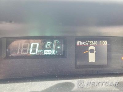Zdjęcie 9 z 12 samochodu: 2013 TOYOTA PRIUS C THREE VIN:JTDKDTB31D1534503 - miniatura