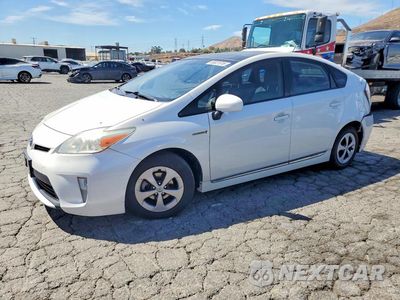 2012 TOYOTA PRIUS FOUR JTDKN3DU3C5497111 - główne zdjęcie licytacji z USA - miniatura