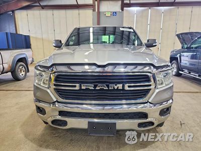 Piąte zdjęcie samochodu w środku: 2021 RAM 1500 BIG HORN/LONE STAR VIN:1C6RRFBG8MN672222 - miniatura
