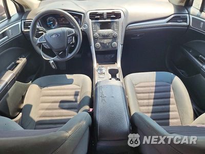 Zdjęcie 8 z 12 samochodu: 2017 FORD FUSION SE VIN:3FA6P0H75HR112706 - miniatura