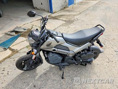 Trzecie zdjęcie samochodu z tyłu: 2026 HONDA NVA110 B VIN:3H1JK07F5TD200300 - miniatura
