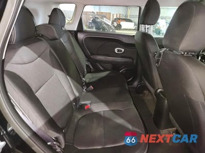 Zdjęcie 10 z 12 samochodu: 2016 KIA SOUL BASE VIN:KNDJN2A29G7303197 - miniatura